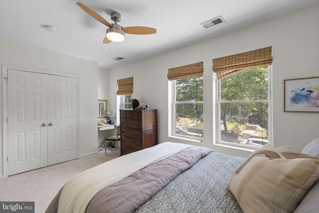 1712 M ST NE, Washington, DC 20002