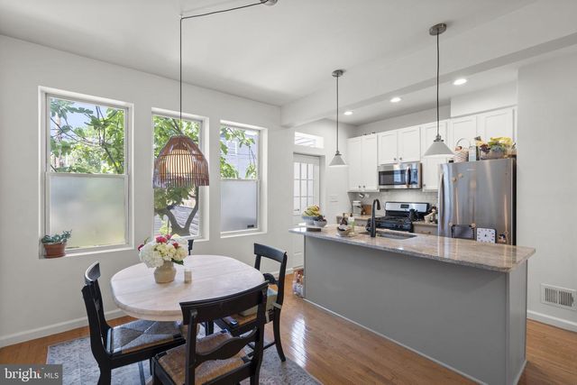 1712 M ST NE, Washington, DC 20002
