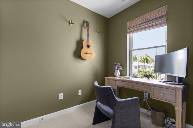 1712 M ST NE, Washington, DC 20002