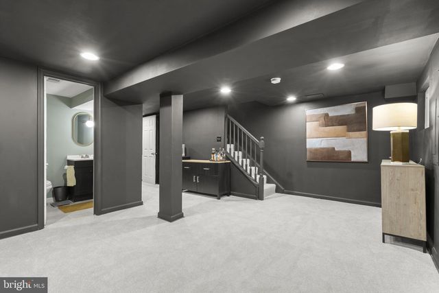 1712 M ST NE, Washington, DC 20002