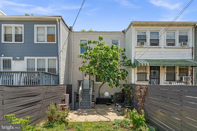 1712 M ST NE, Washington, DC 20002