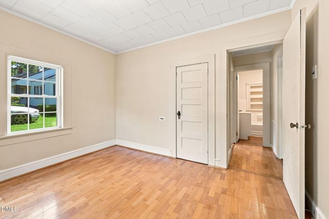 221 Zollicoffer Avenue, Henderson, NC 27536