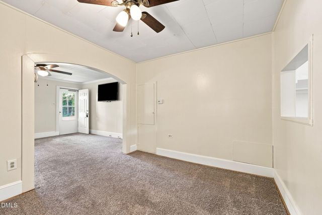 221 Zollicoffer Avenue, Henderson, NC 27536