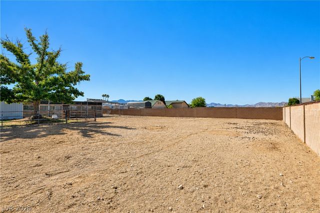 4325 West Pebble Road, Las Vegas, NV 89139