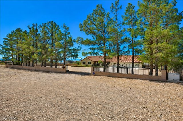 4325 West Pebble Road, Las Vegas, NV 89139