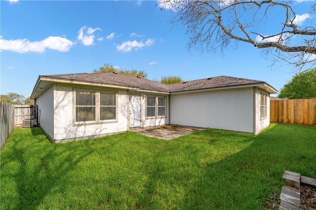 7802 Impala Dr, Corpus Christi, TX 78414