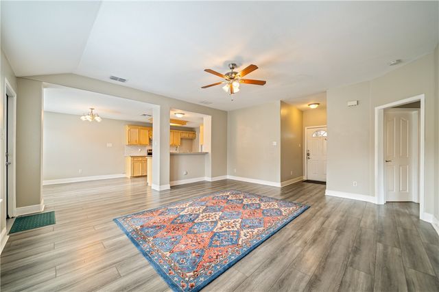 7802 Impala Dr, Corpus Christi, TX 78414