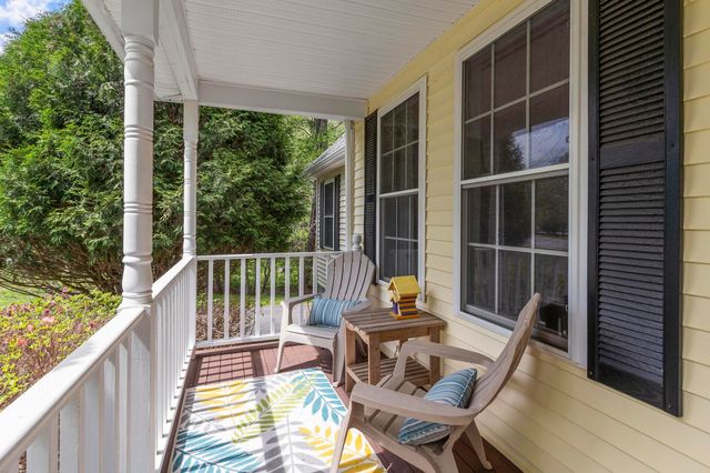 43 Ladyslipper Drive, Newmarket, NH 03857