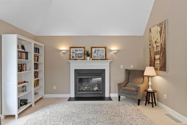43 Ladyslipper Drive, Newmarket, NH 03857