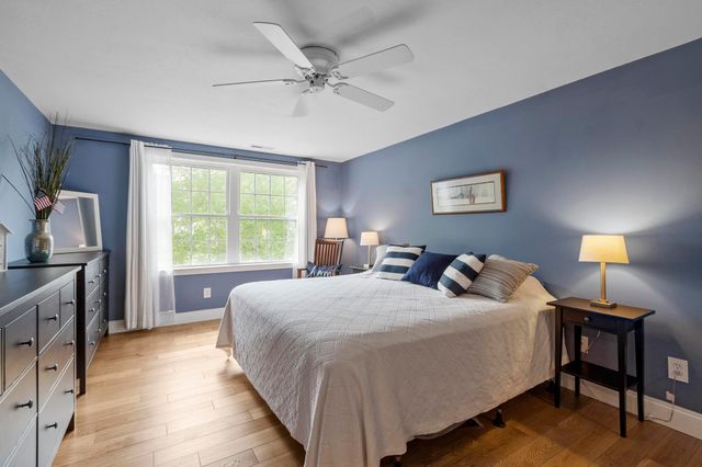 43 Ladyslipper Drive, Newmarket, NH 03857