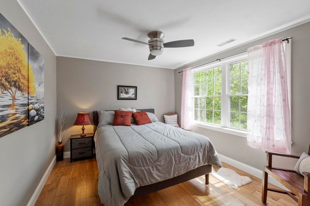 43 Ladyslipper Drive, Newmarket, NH 03857