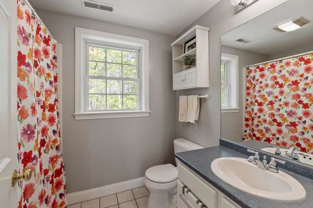 43 Ladyslipper Drive, Newmarket, NH 03857