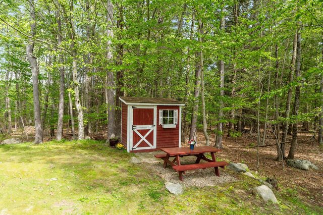 43 Ladyslipper Drive, Newmarket, NH 03857