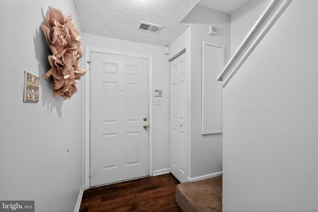 Image 3 of property listing at 133 KETTERING DR, Upper Marlboro, MD 20774