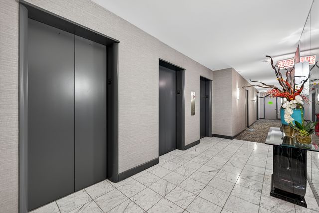 1550 N Lake Shore Drive 25C, Chicago, IL 60610