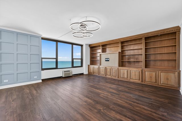 1550 N Lake Shore Drive 25C, Chicago, IL 60610