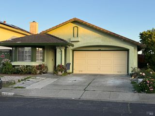 172 Mica Dr, Vallejo, CA 94589