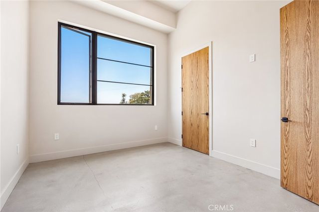 8504 Outland View Drive, Sun Valley, CA 91352