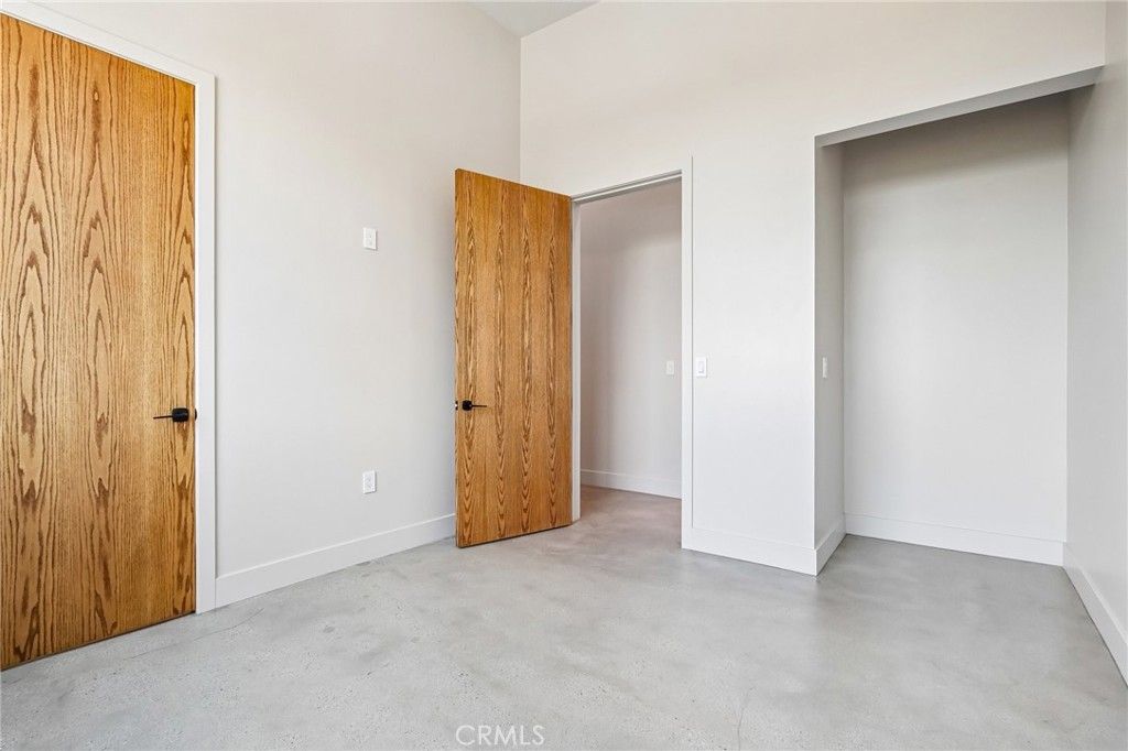 Image 26 of property listing at 8504 Outland View Drive, Sun Valley, CA 91352