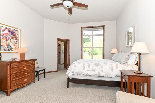 3424 Walnut TRAIL, Waukesha, WI 53188