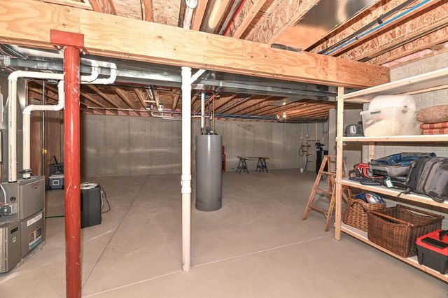 3424 Walnut TRAIL, Waukesha, WI 53188