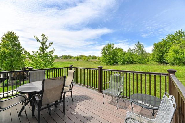 3424 Walnut TRAIL, Waukesha, WI 53188