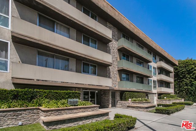 525 N Sycamore Avenue 301, Los Angeles, CA 90036