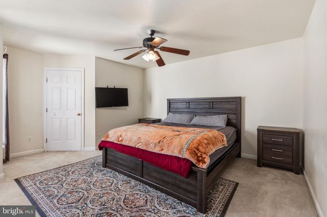 15129 GAFFNEY CIR, Gainesville, VA 20155