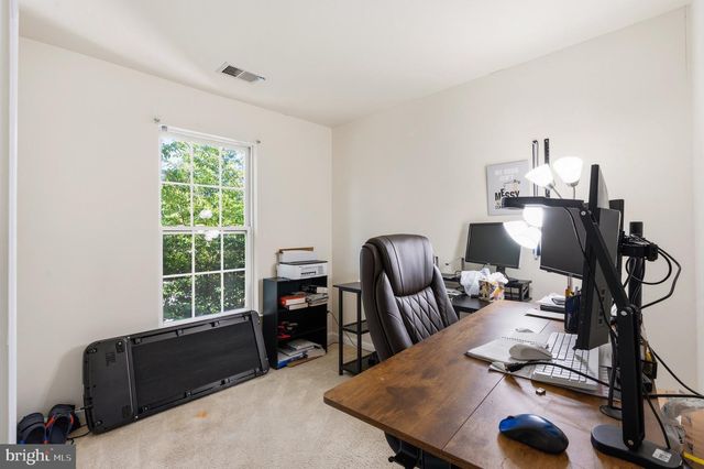 15129 GAFFNEY CIR, Gainesville, VA 20155
