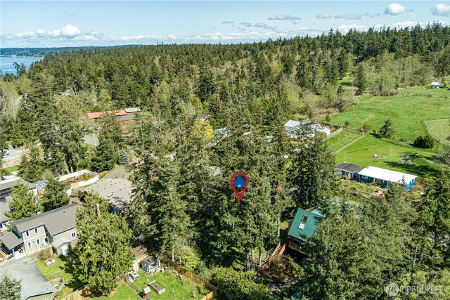 3544 Smugglers Cove Road, Greenbank, WA 98253