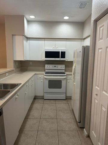 2526 SW 83rd Terrace 101, Miramar, FL 33025