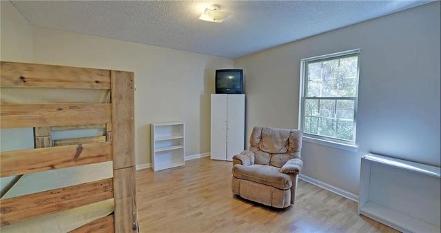 1990 Hewell Road NW, Dewy Rose, GA 30634