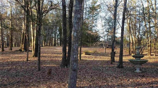 1990 Hewell Road NW, Dewy Rose, GA 30634