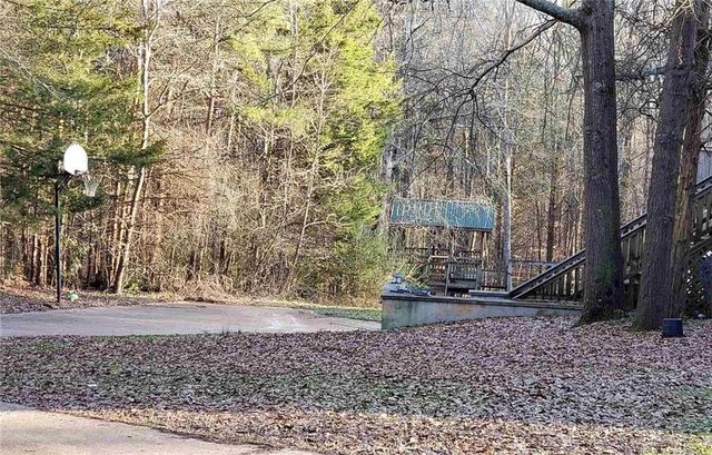 1990 Hewell Road NW, Dewy Rose, GA 30634