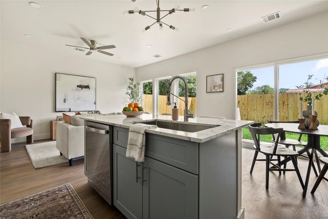 303 Hackberry LN, Austin, TX 78753