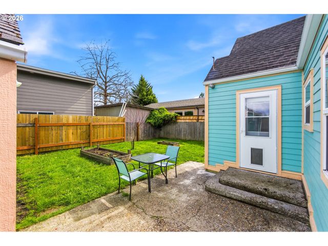 2326 Evergreen Ave, Salem, OR 97301