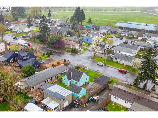 2326 Evergreen Ave, Salem, OR 97301