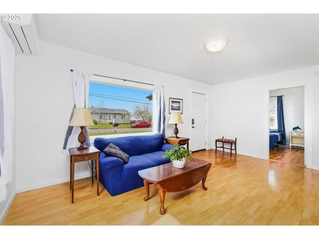 2326 Evergreen Ave, Salem, OR 97301