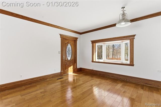 1684 W Leonard Road, Leonard, MI 48367