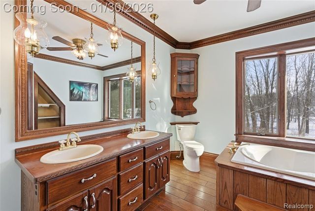 1684 W Leonard Road, Leonard, MI 48367