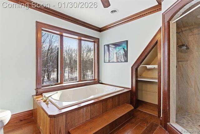 1684 W Leonard Road, Leonard, MI 48367