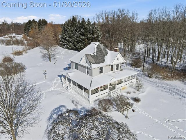 1684 W Leonard Road, Leonard, MI 48367
