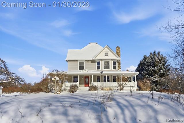 1684 W Leonard Road, Leonard, MI 48367