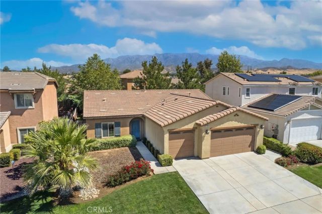 1338 Mistletoe Drive, Beaumont, CA 92223