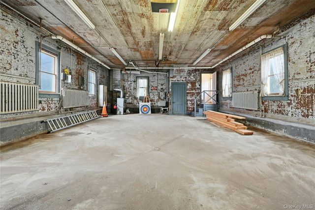 54 Cove Road, Huntington, NY 11743