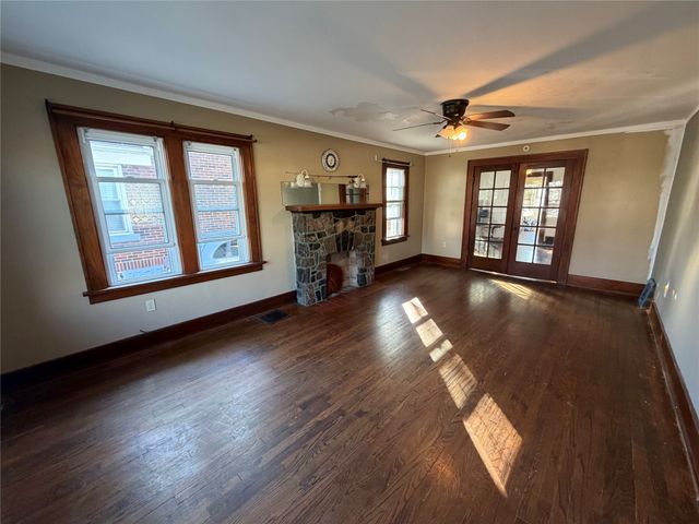 213 E 34TH Street, Erie, PA 16504