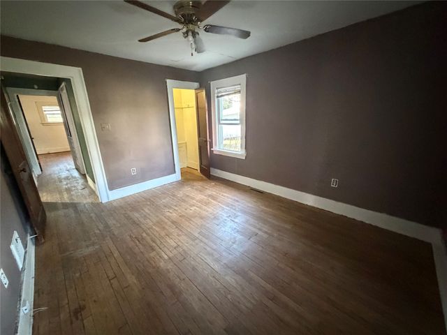 213 E 34TH Street, Erie, PA 16504