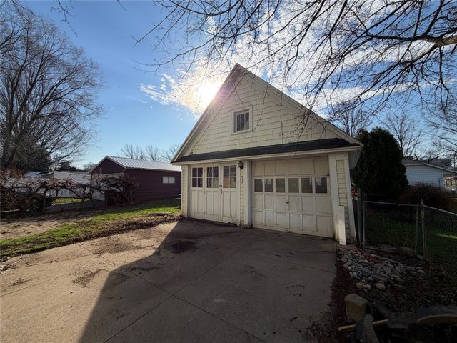 213 E 34TH Street, Erie, PA 16504
