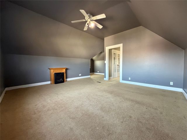 213 E 34TH Street, Erie, PA 16504