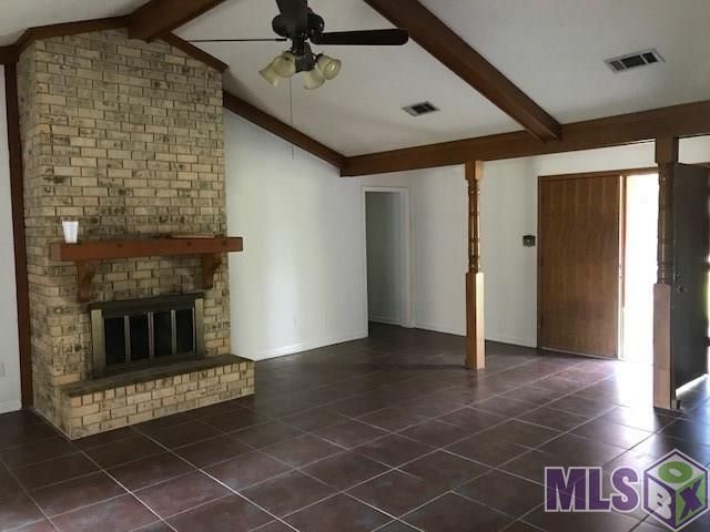 30630 John Dr, Denham Springs, LA 70726